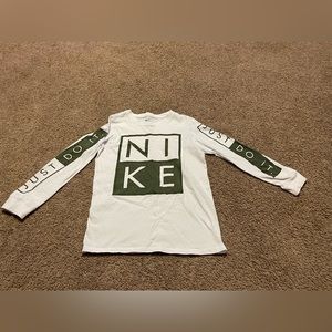 Nike Boys Long Sleeve Shirt